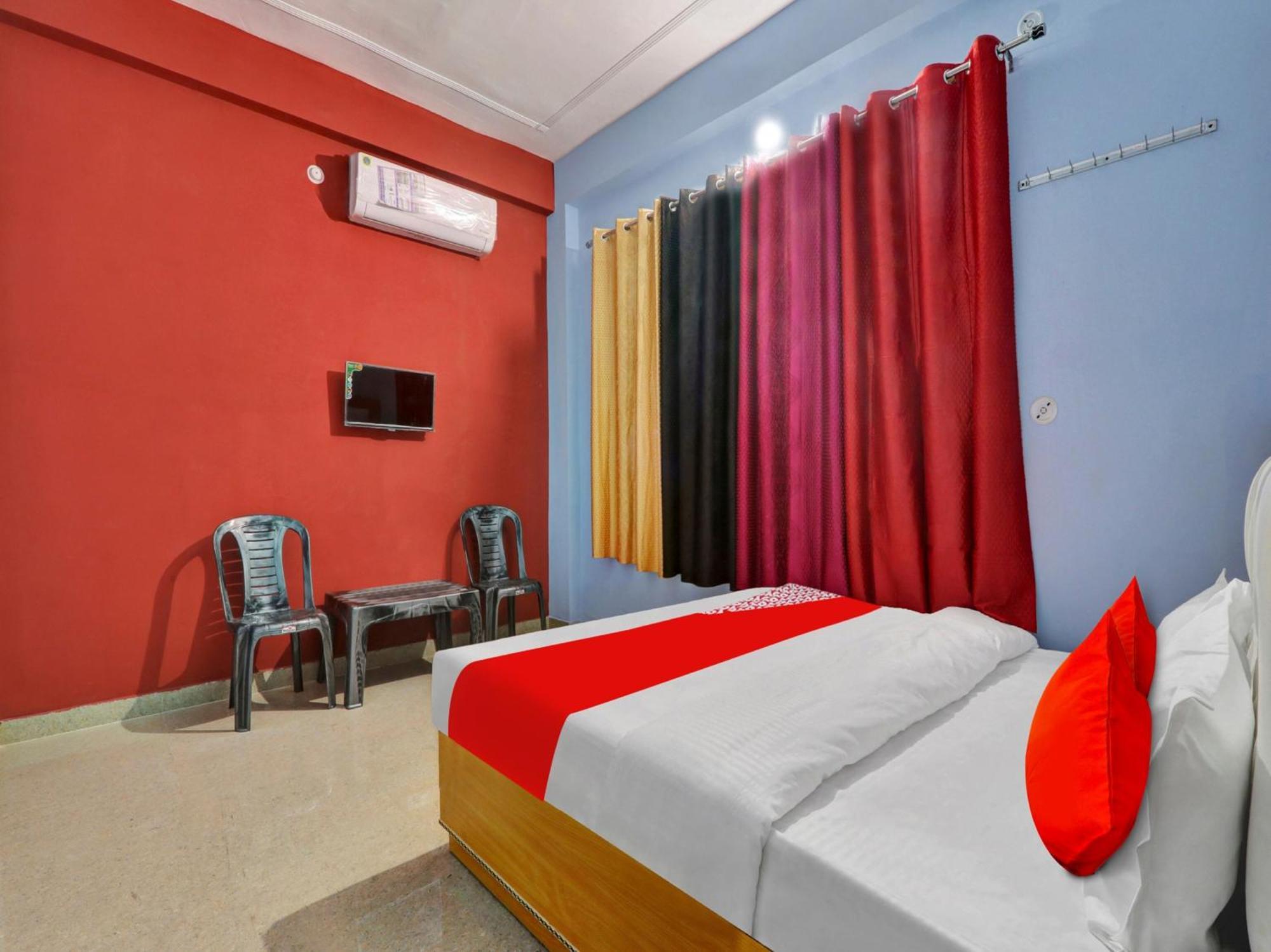 Hotel O Aradhya Galaxy Bhauli ภายนอก รูปภาพ